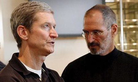 Tim Cook e Steve Jobs iphoner it