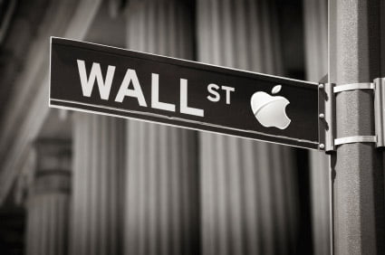 Apple Wall Street