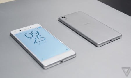 sony xperia x mwc 2016 hands on james vincent 4.0