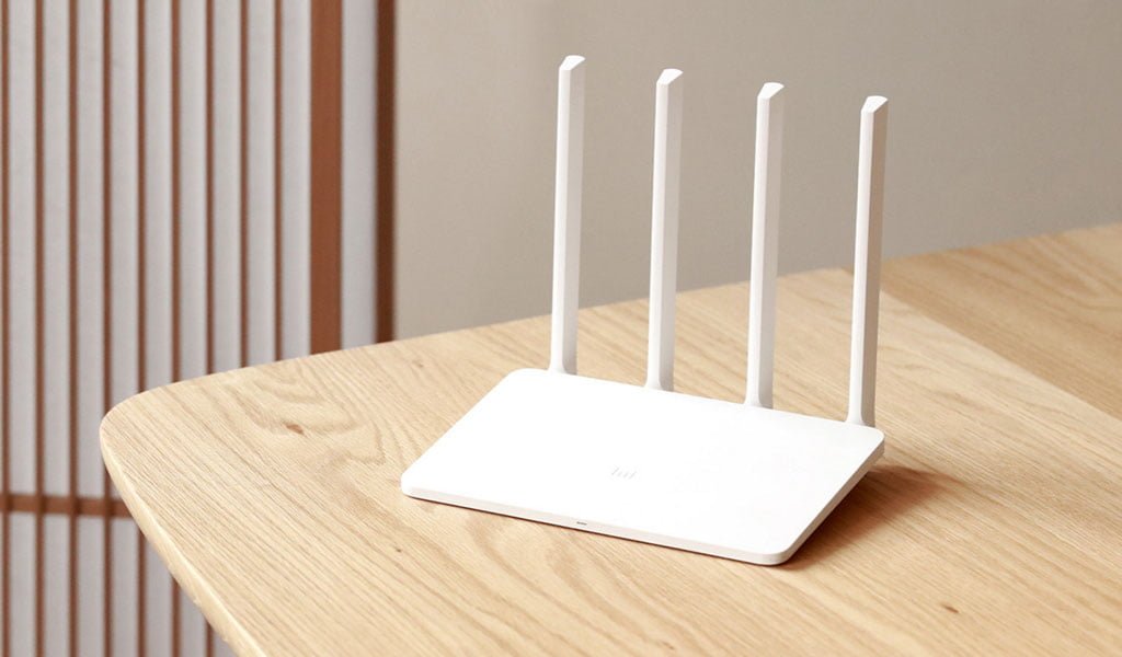 Tutti i migliori gadget e accessori Xiaomi in un unico articolo 50 xiaomi mi wifi router 3 white 002